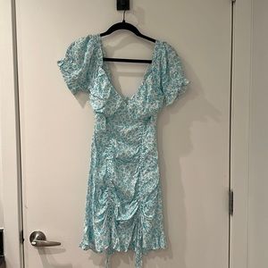 Blue and white floral dress!
